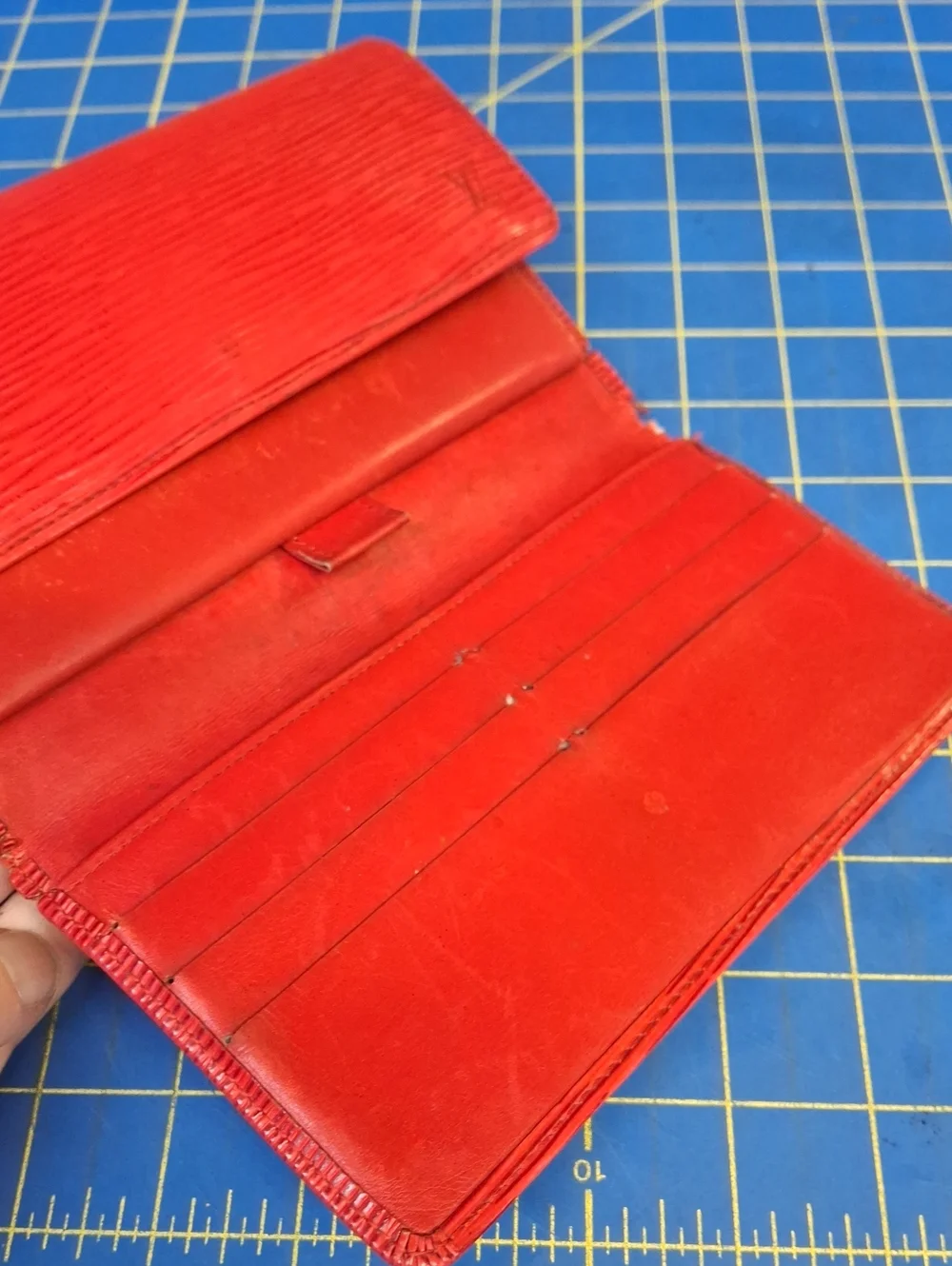 LV Louis Vuitton Red Textured Wallet 7x4 Project